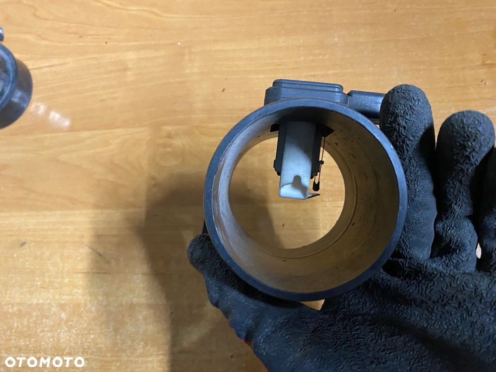 PRZEPŁYWOMIERZ 5WK97002 9645948980 VOLVO V50 CITROEN PEUGEOT 2.0 - 3