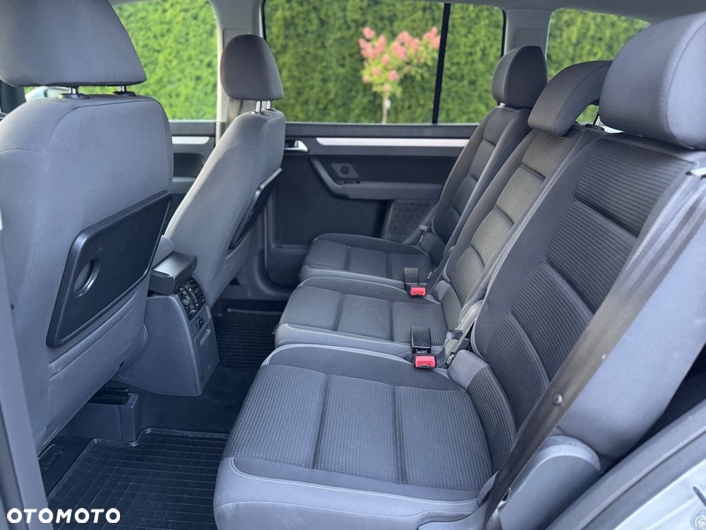 Volkswagen Touran 2.0 TDI DPF Freestyle - 17