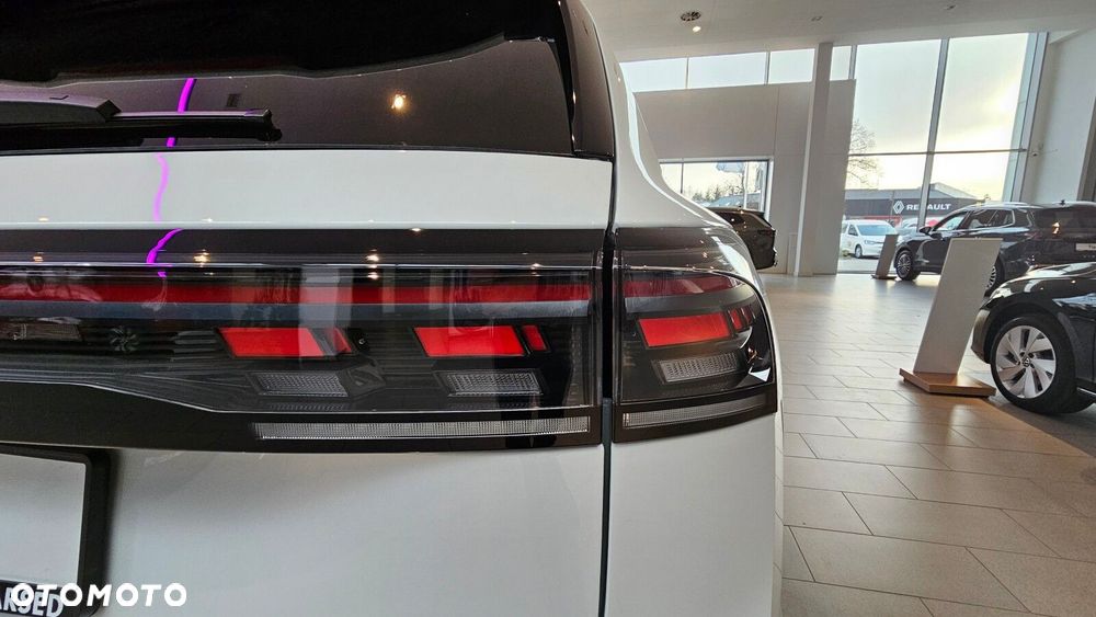 Volkswagen Tiguan - 16