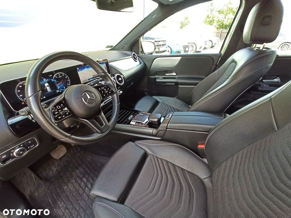 Mercedes-Benz Klasa B 220 4-Matic Progressive 7G-DCT - 6