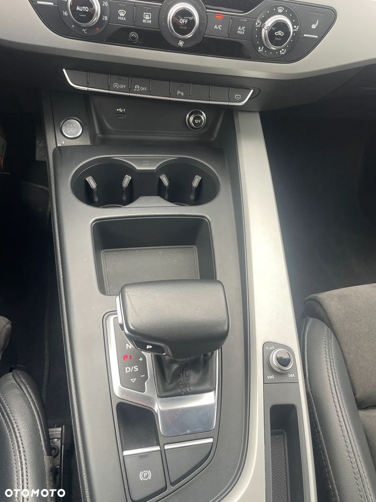 Audi A4 Avant 35 TDI S tronic - 40