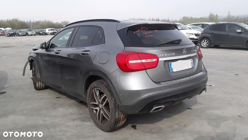 Mercedes-Benz GLA 220 d 7G-DCT - 1