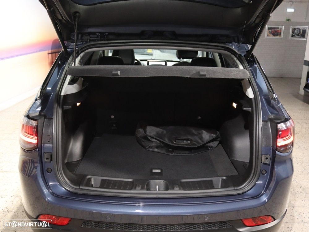 Jeep Compass 1.3 TG Trailhawk - 35