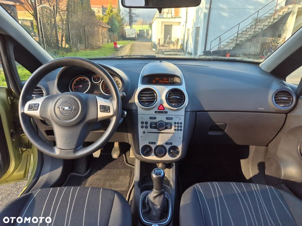 Opel Corsa - 14