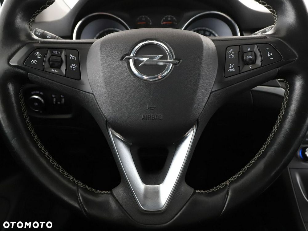 Opel Astra 1.4 T Elite S&S - 22