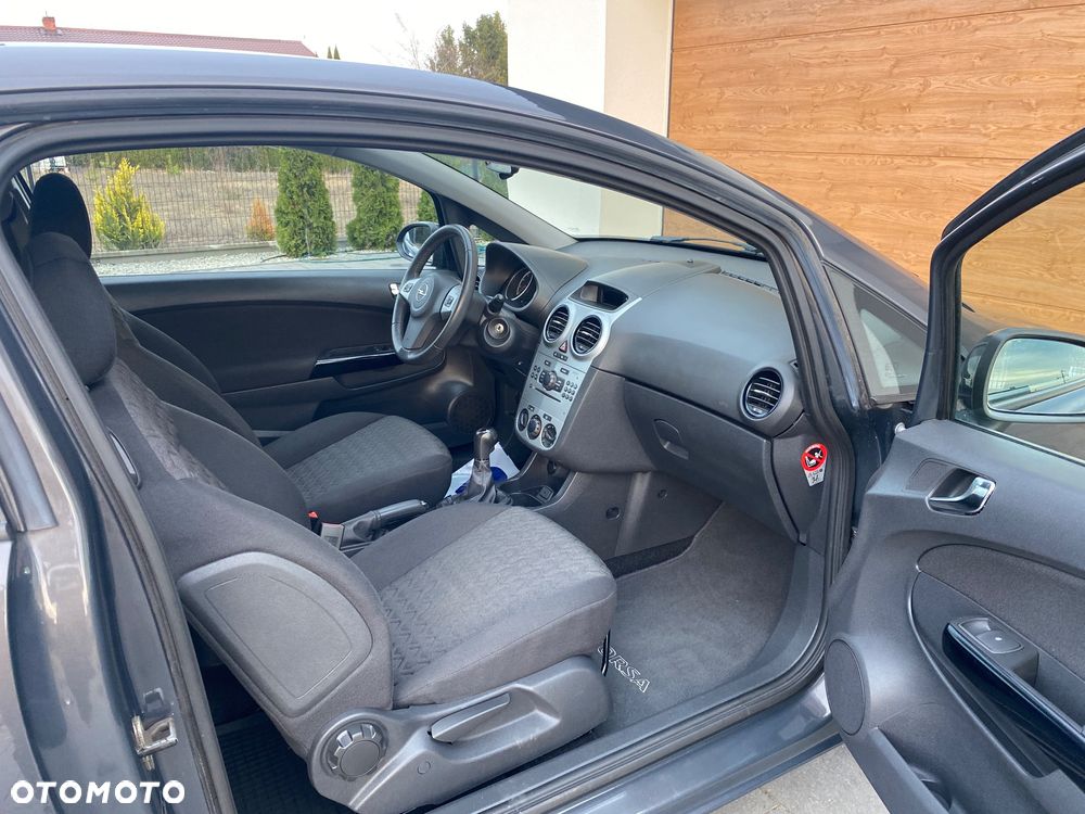 Opel Corsa 1.4 Color Edition - 32