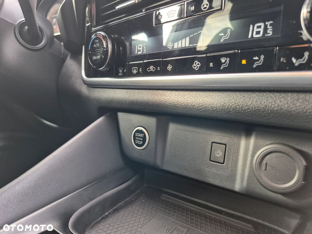 Nissan Qashqai 1.3 DIG-T MHEV Tekna Xtronic - 13
