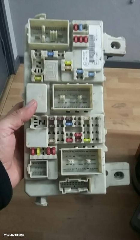 Caixa Fusiveis Ford C-Max (Dm2) - 1
