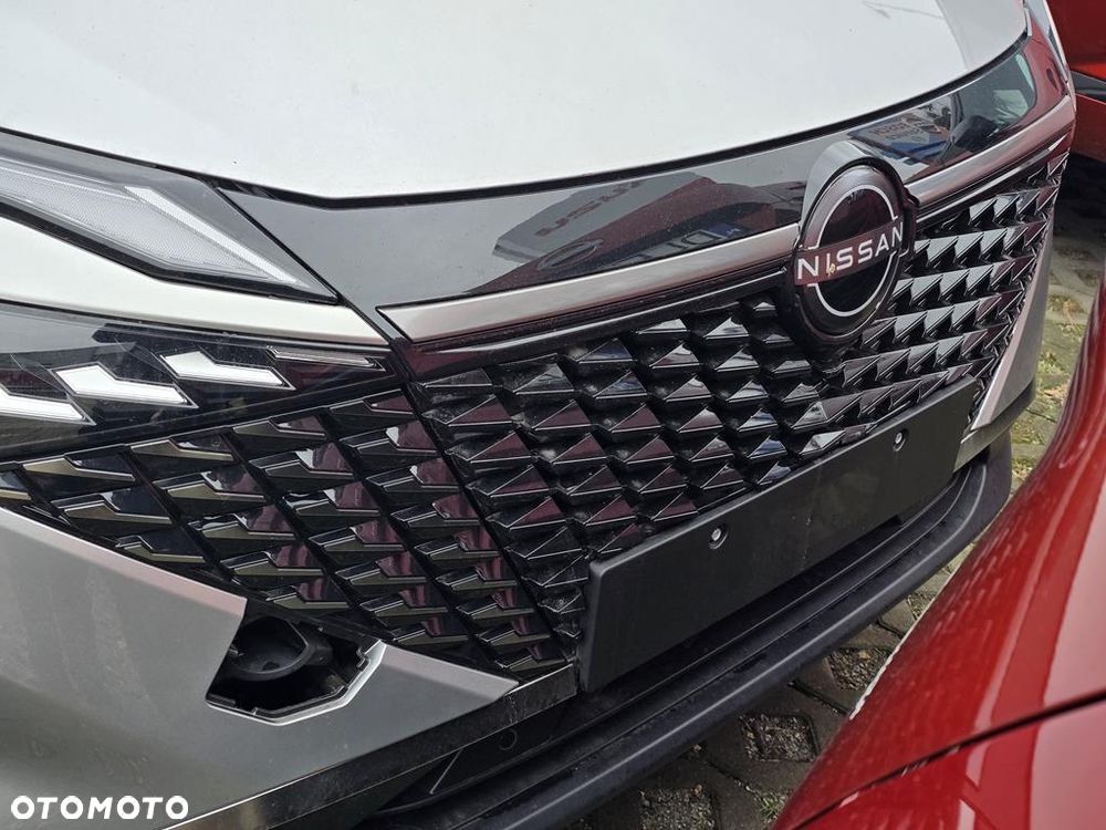 Nissan Qashqai 1.3 DIG-T mHEV N-Connecta Xtronic - 29