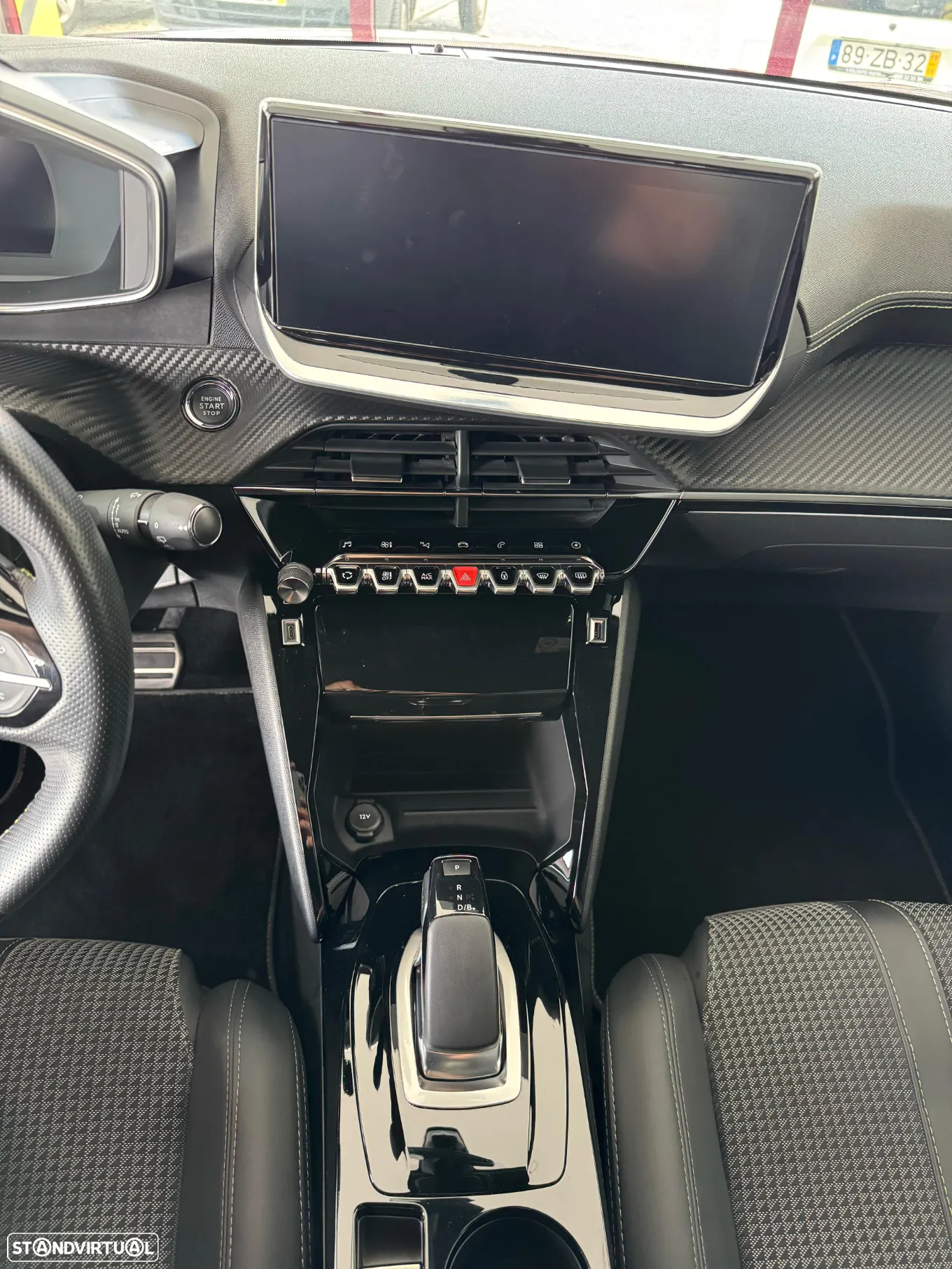 Peugeot e-208 50 kWh GT - 14
