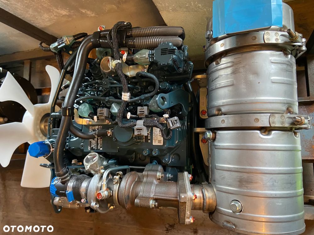 FV23% Silnik Kubota D1803-T Nowy Kompletny - 6