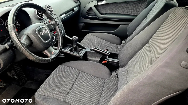 Audi A3 1.6 Attraction - 21