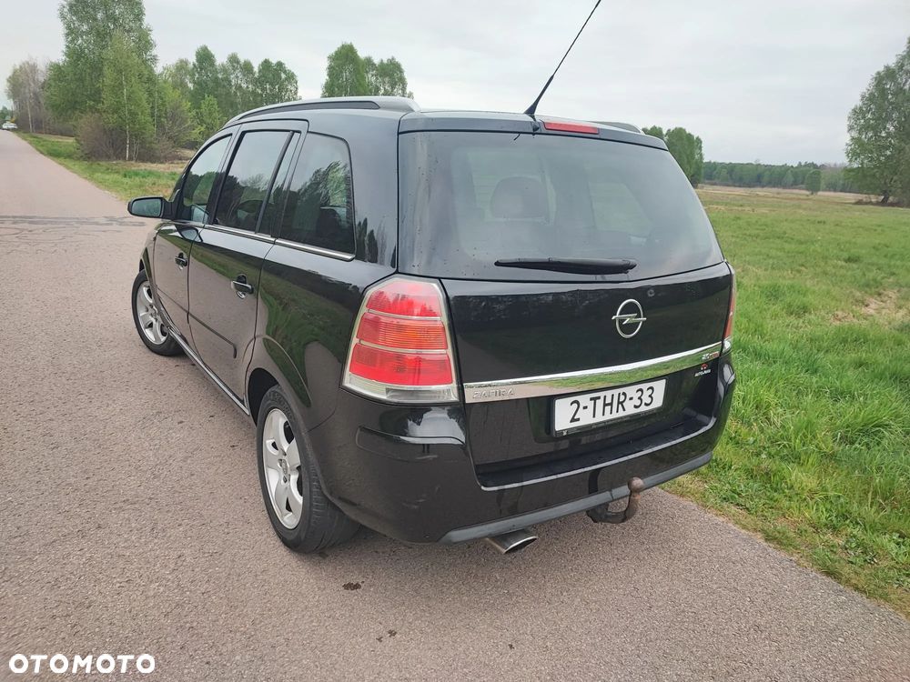 Opel Zafira 2.0 Turbo Sport - 8