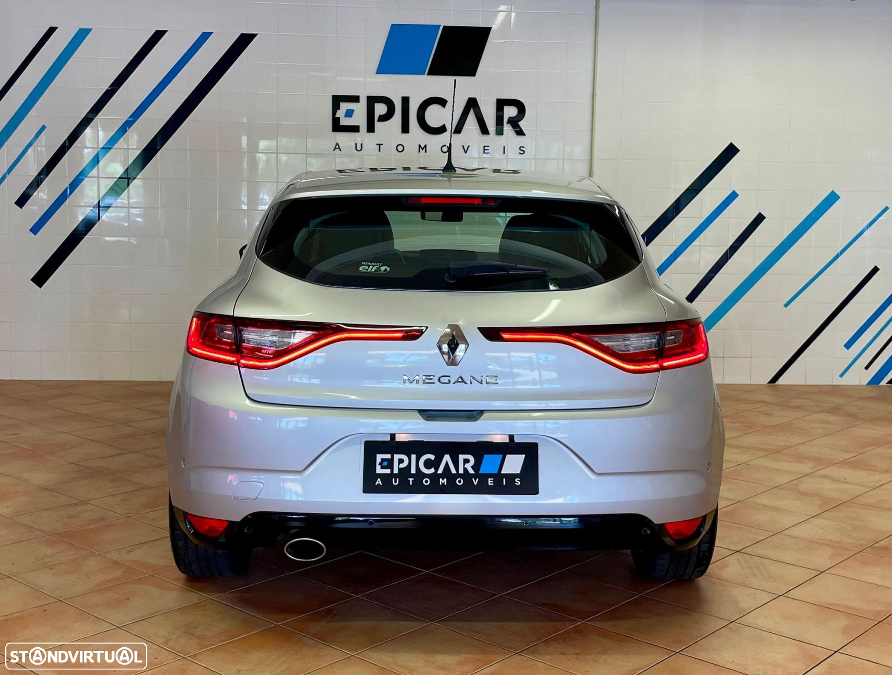 Renault Mégane ENERGY TCe 130 INTENS - 9