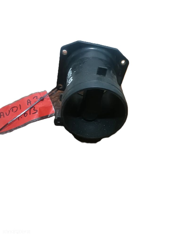 AUDI A3 8L 96-03 r. 1,6 B PRZEPŁYWOMIERZ HITACHI 058133471 + - 2