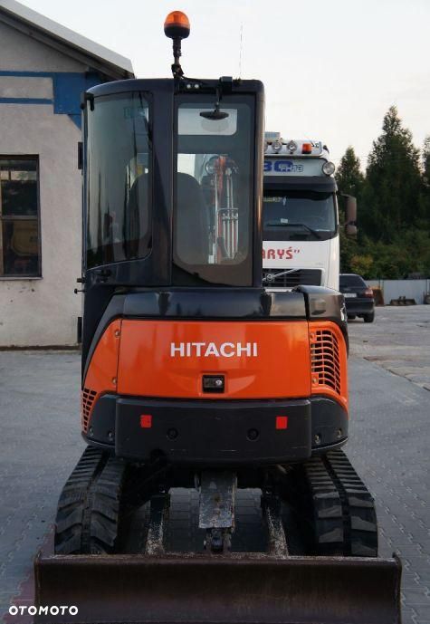Hitachi Hitachi ZX29U-3  z lyzkami, Minikoparka , ROKU 2013 - 11