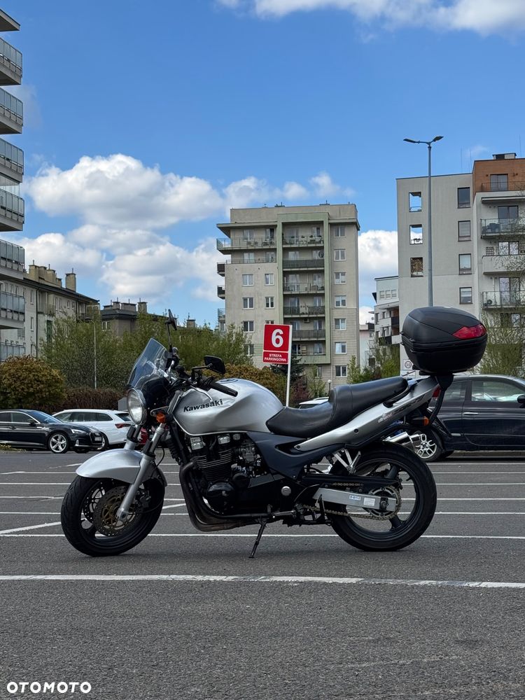 Kawasaki ZR - 2