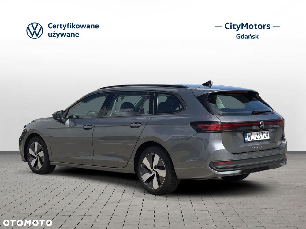 Volkswagen Passat - 6
