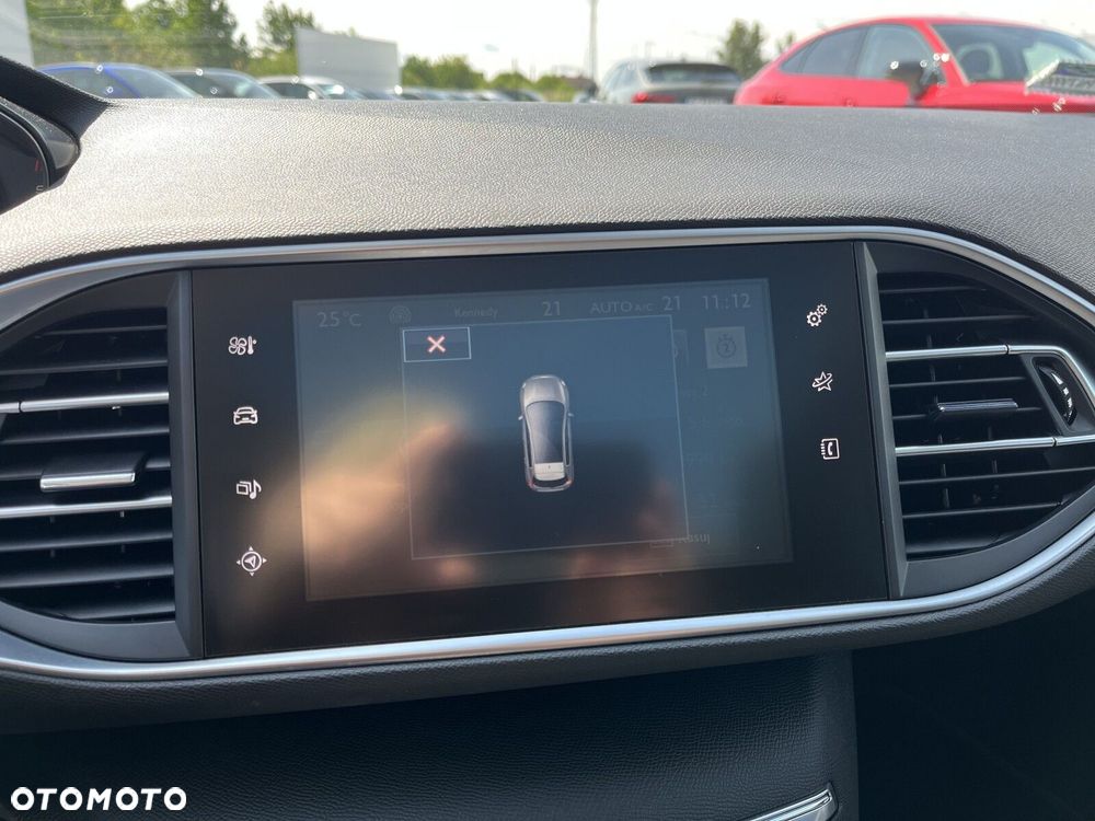 Peugeot 308 1.2 PureTech Style S&S - 28
