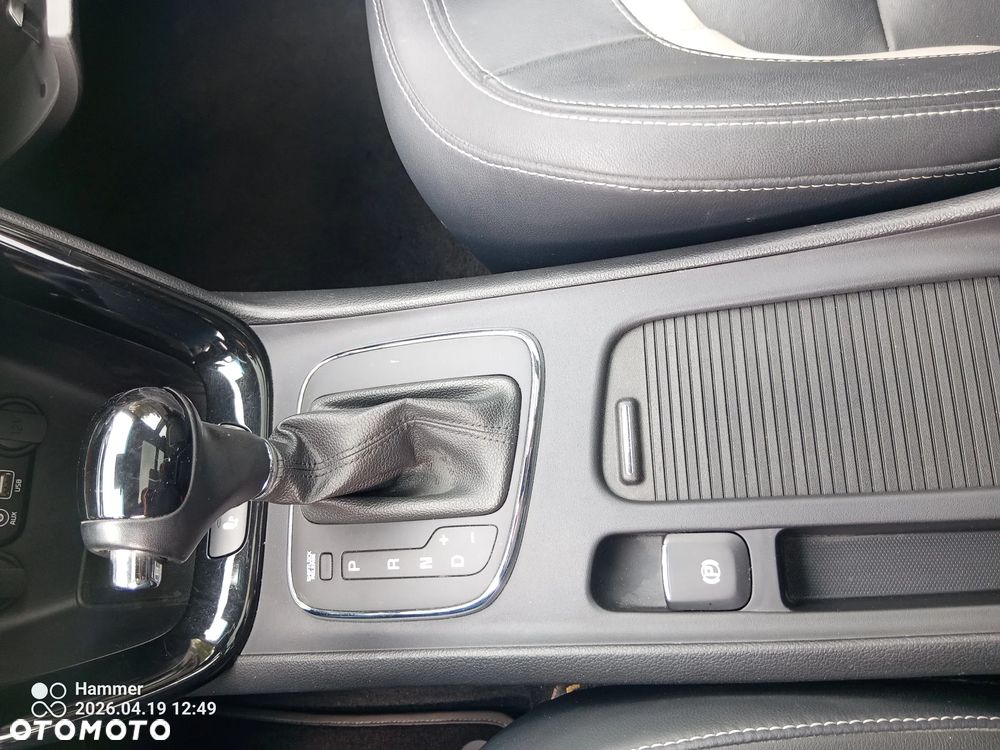 Kia Ceed 1.6 CRDi 136 ISG Platinum Edition - 26