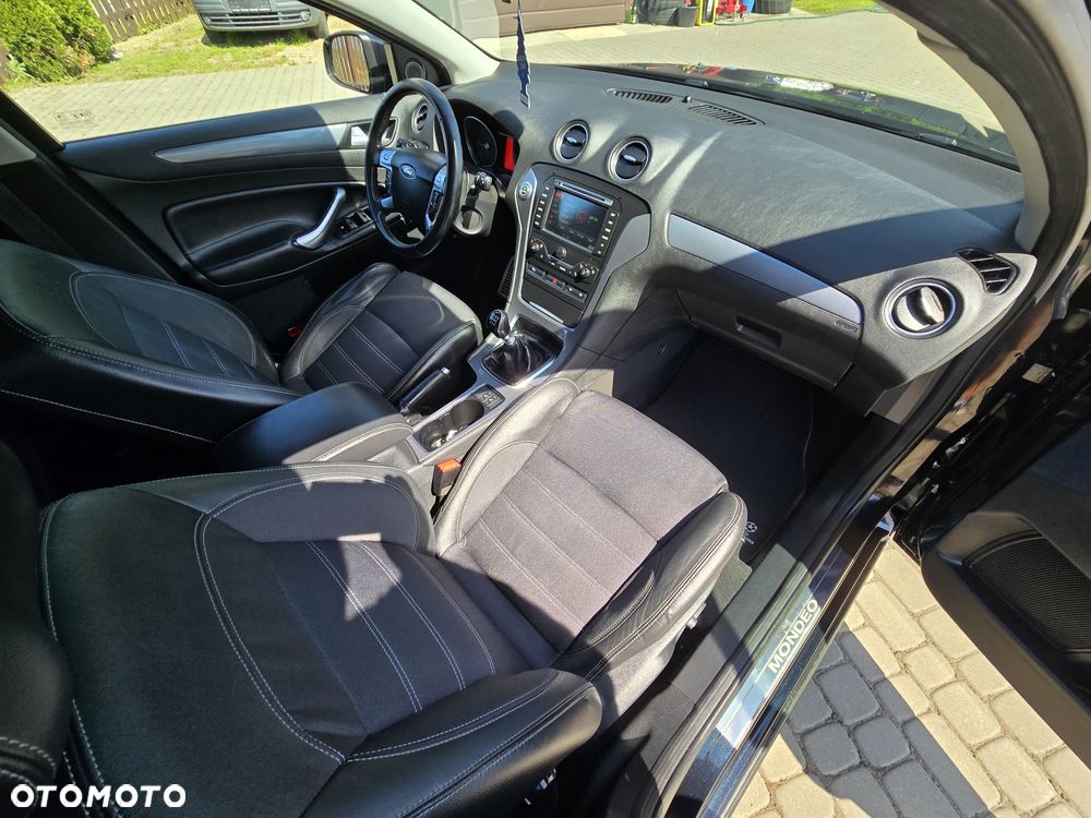 Ford Mondeo 2.0 TDCi Titanium LXS - 14