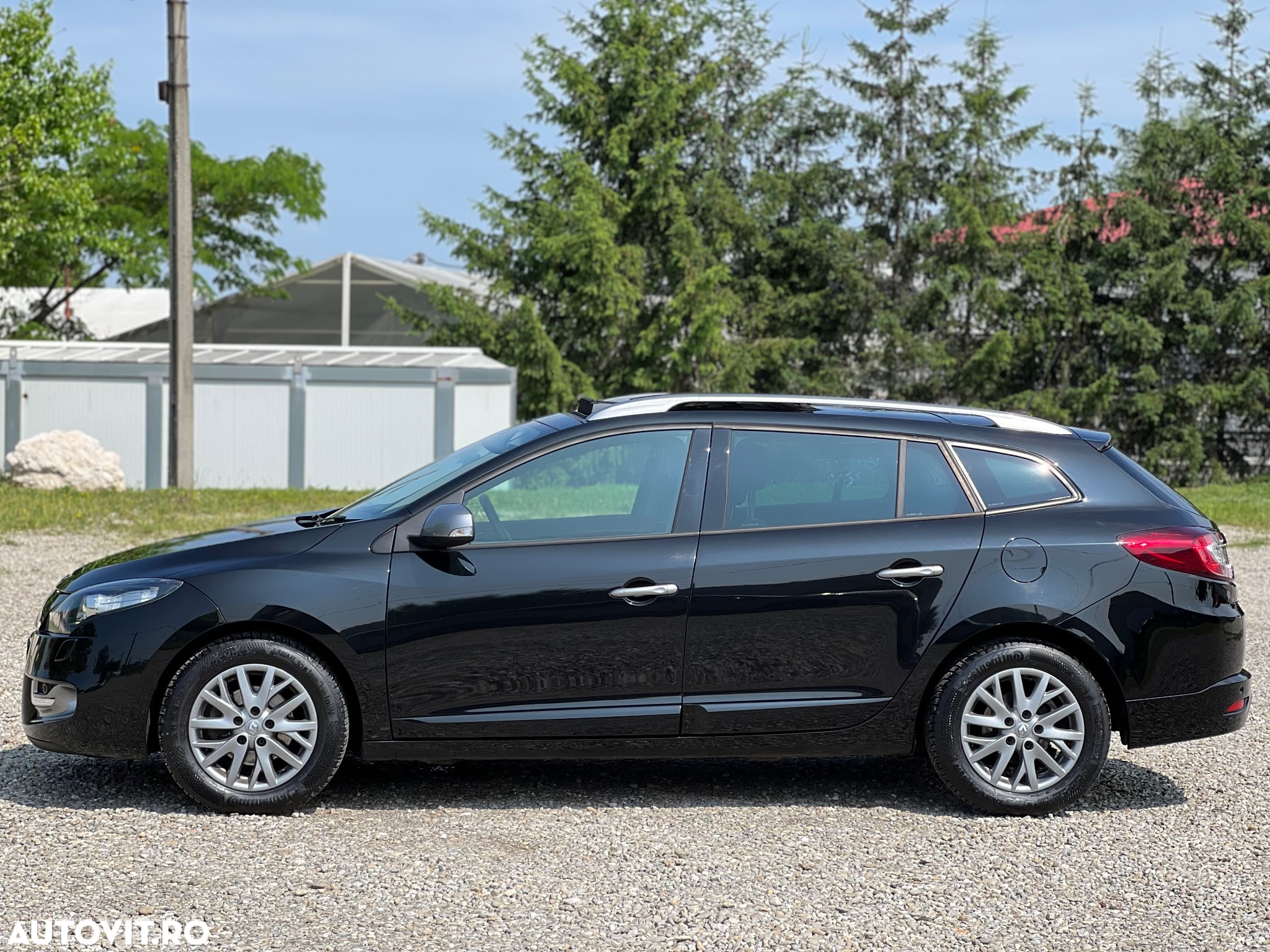 Renault Megane Grandtour ENERGY dCi 110 Start & Stopp Bose Edition - 9