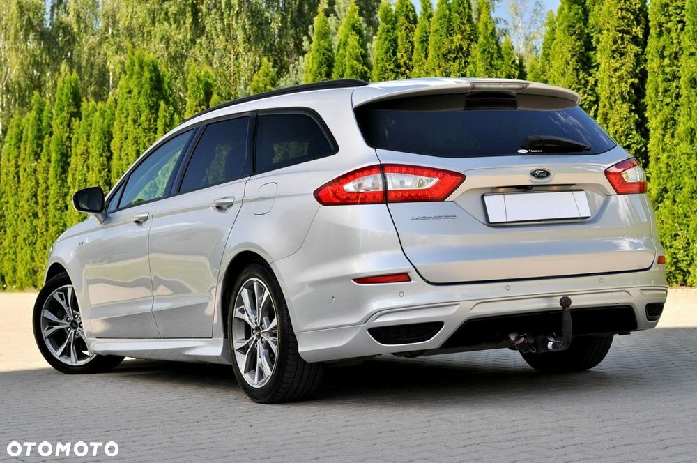 Ford Mondeo 2.0 EcoBlue ST-Line - 32