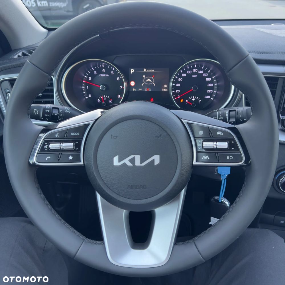 Kia XCeed 1.6 T-GDI M DCT - 6