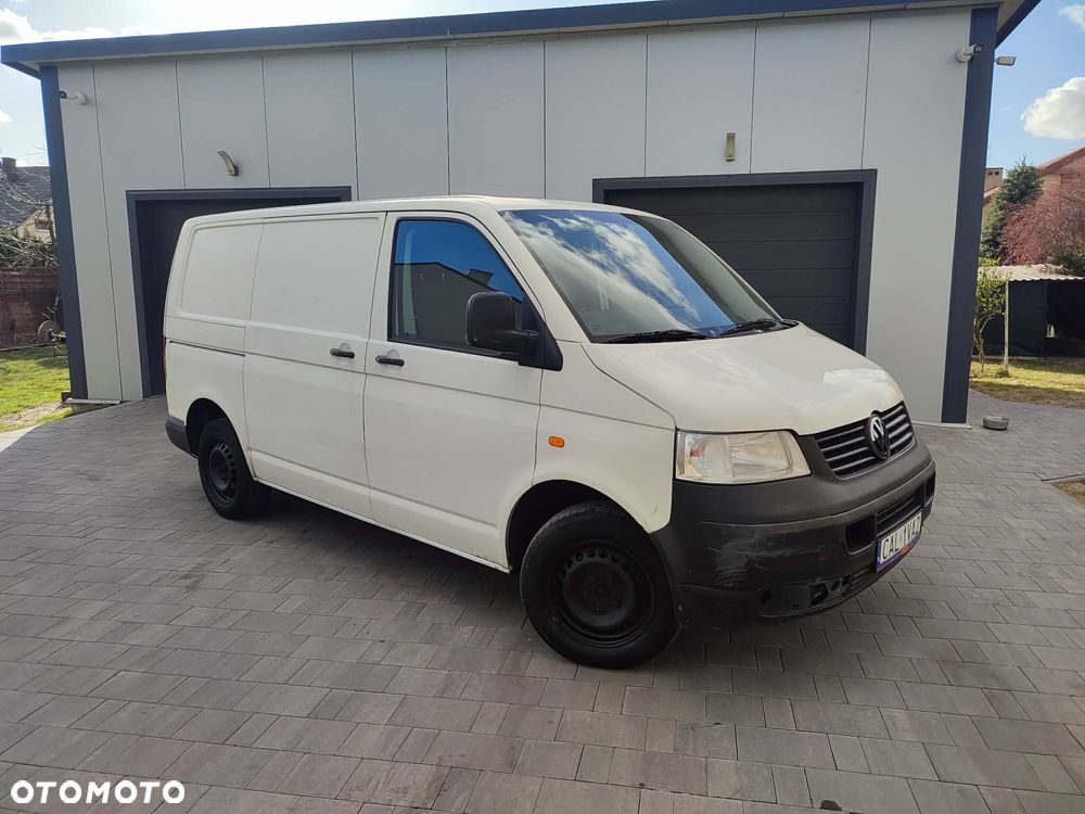 Volkswagen Transporter - 2
