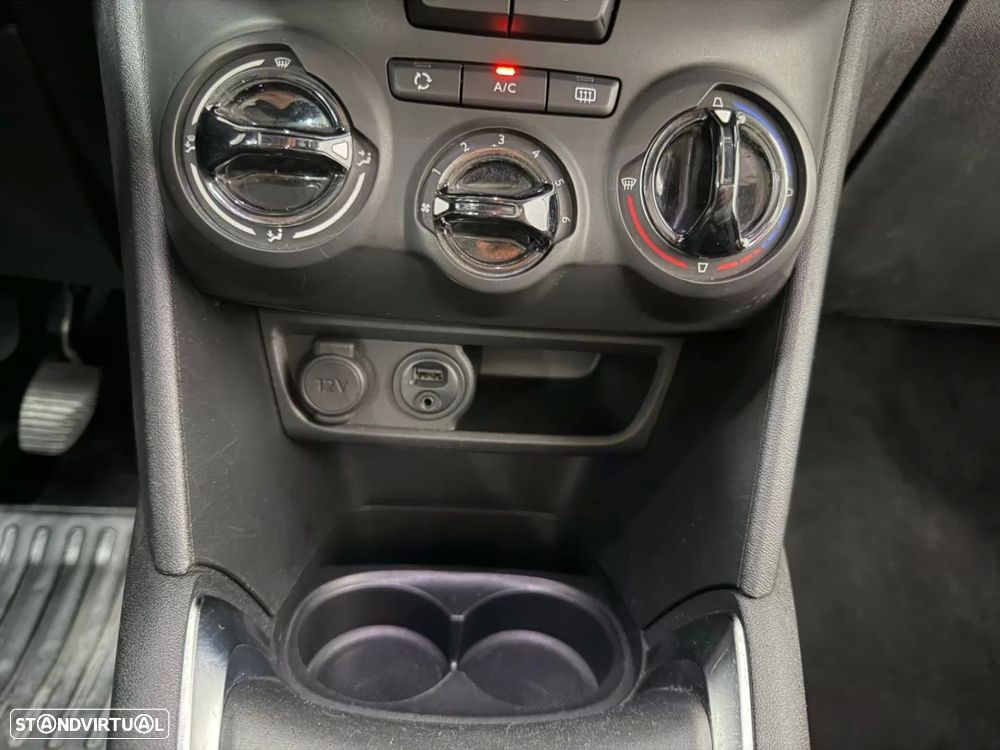 Peugeot 208 1.4 HDi Active - 13