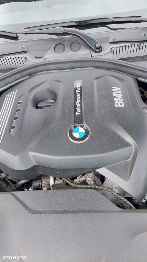 BMW Seria 2 220i sport - 14