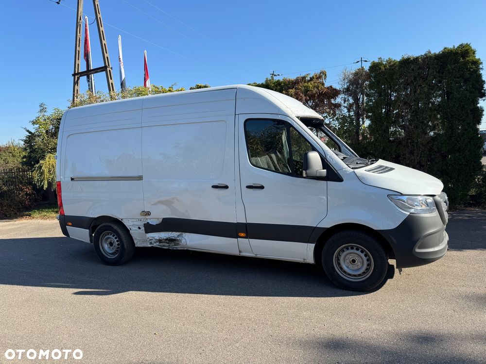 Mercedes-Benz SPRINTER - 31