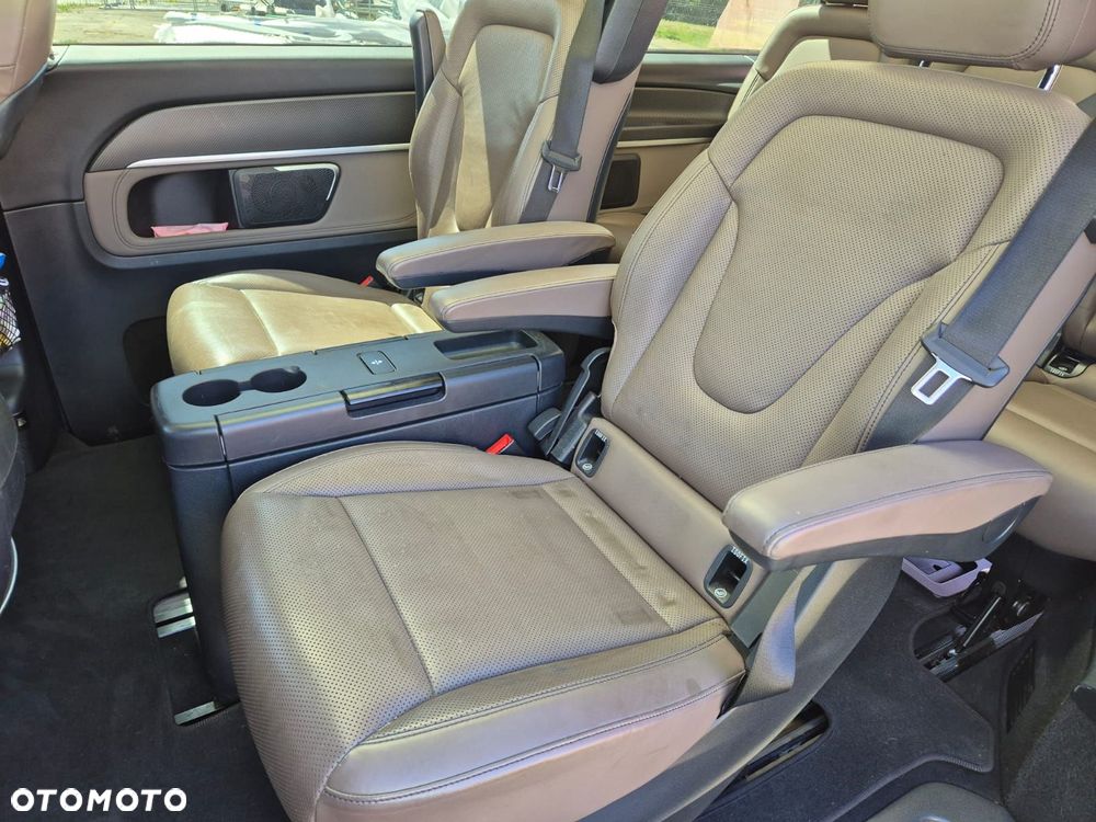 Mercedes-Benz Klasa V 300 d 4-Matic Avantgarde 9G-Tronic - 7