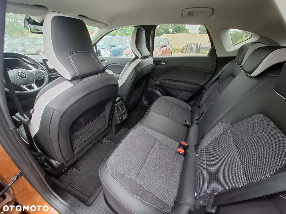 Renault Captur 1.3 TCe mHEV Intens EDC - 13