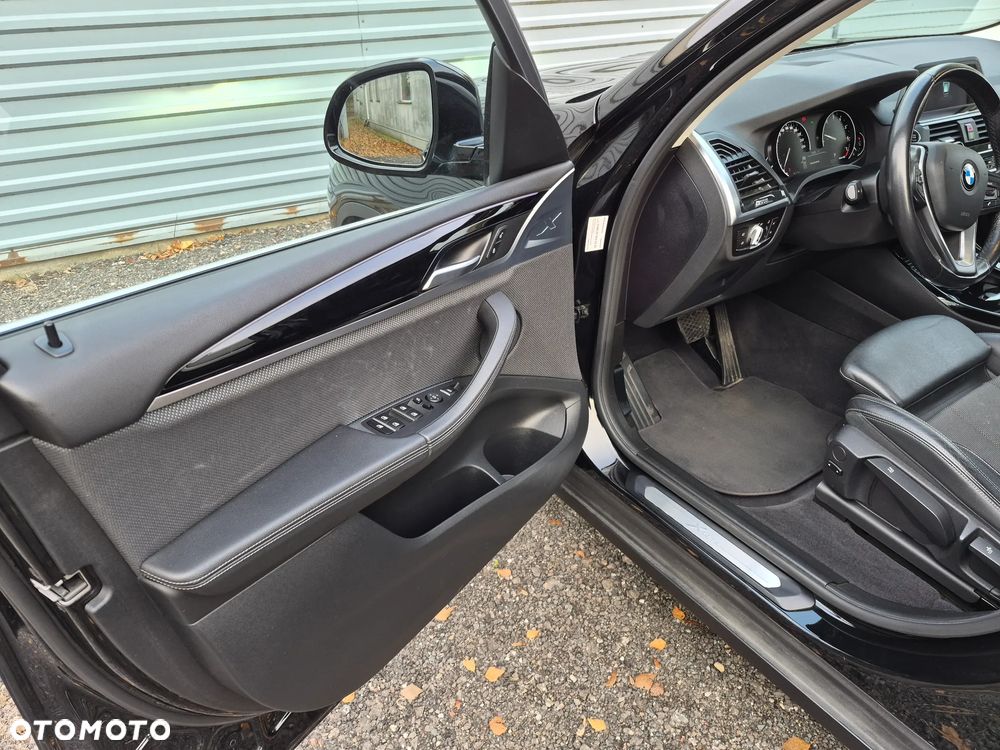 BMW X3 xDrive20i - 8