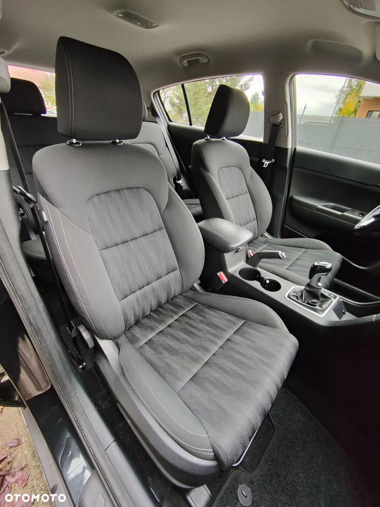 Kia Sportage 1.6 GDI L 2WD - 21