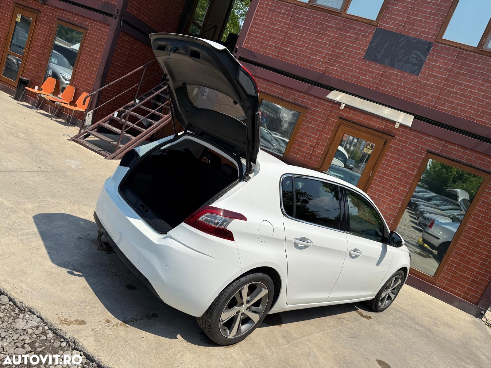 Peugeot 308 - 38