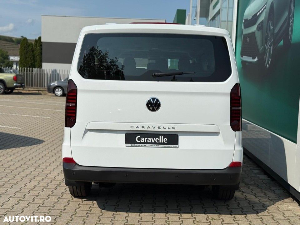 Volkswagen Caravelle - 4