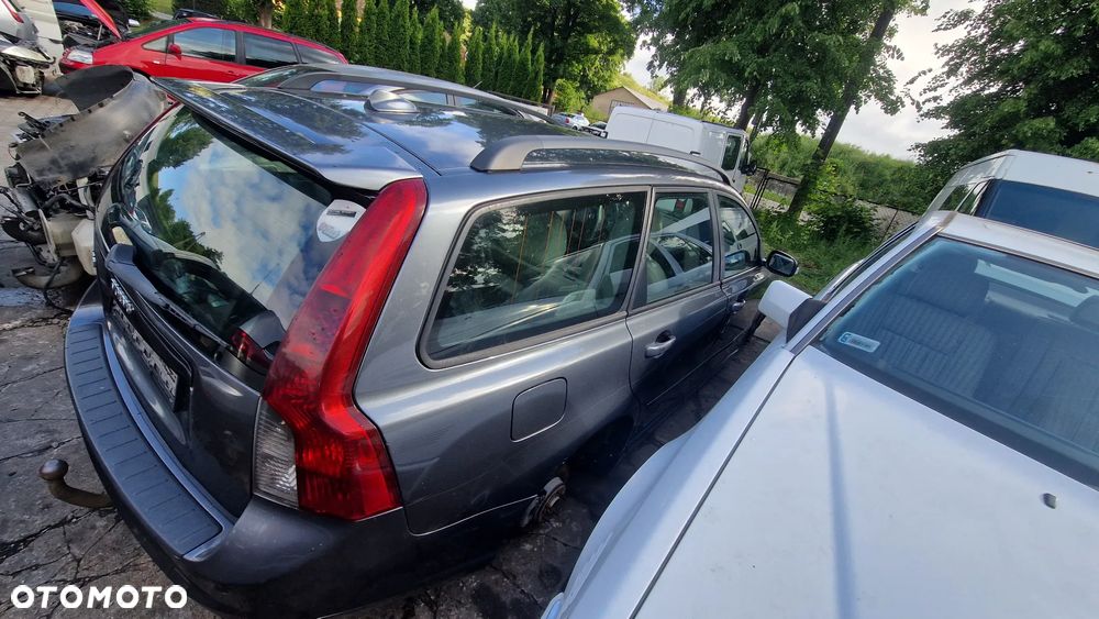 Volvo V 50 na części - 4