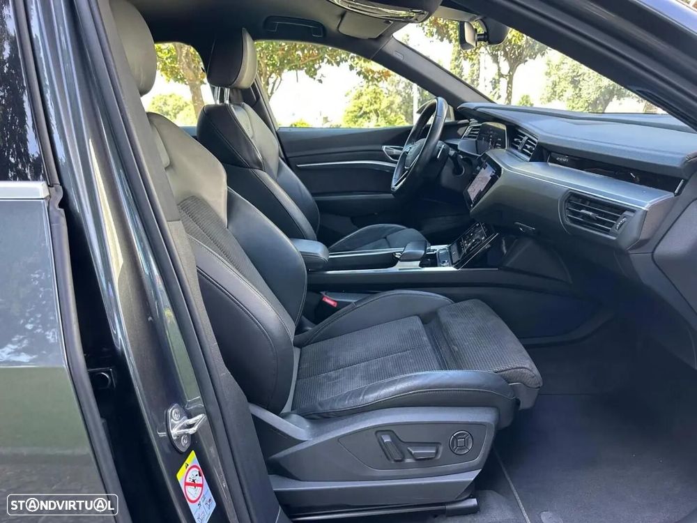 Audi e-tron Sportback - 13