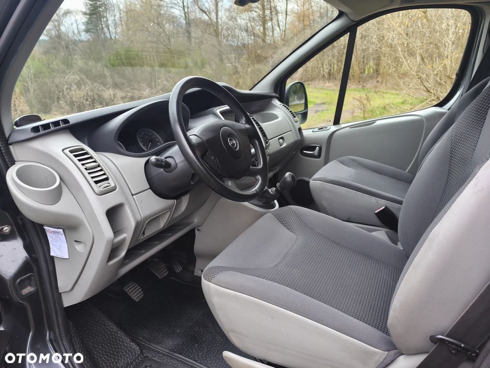 Opel VIVARO - 20