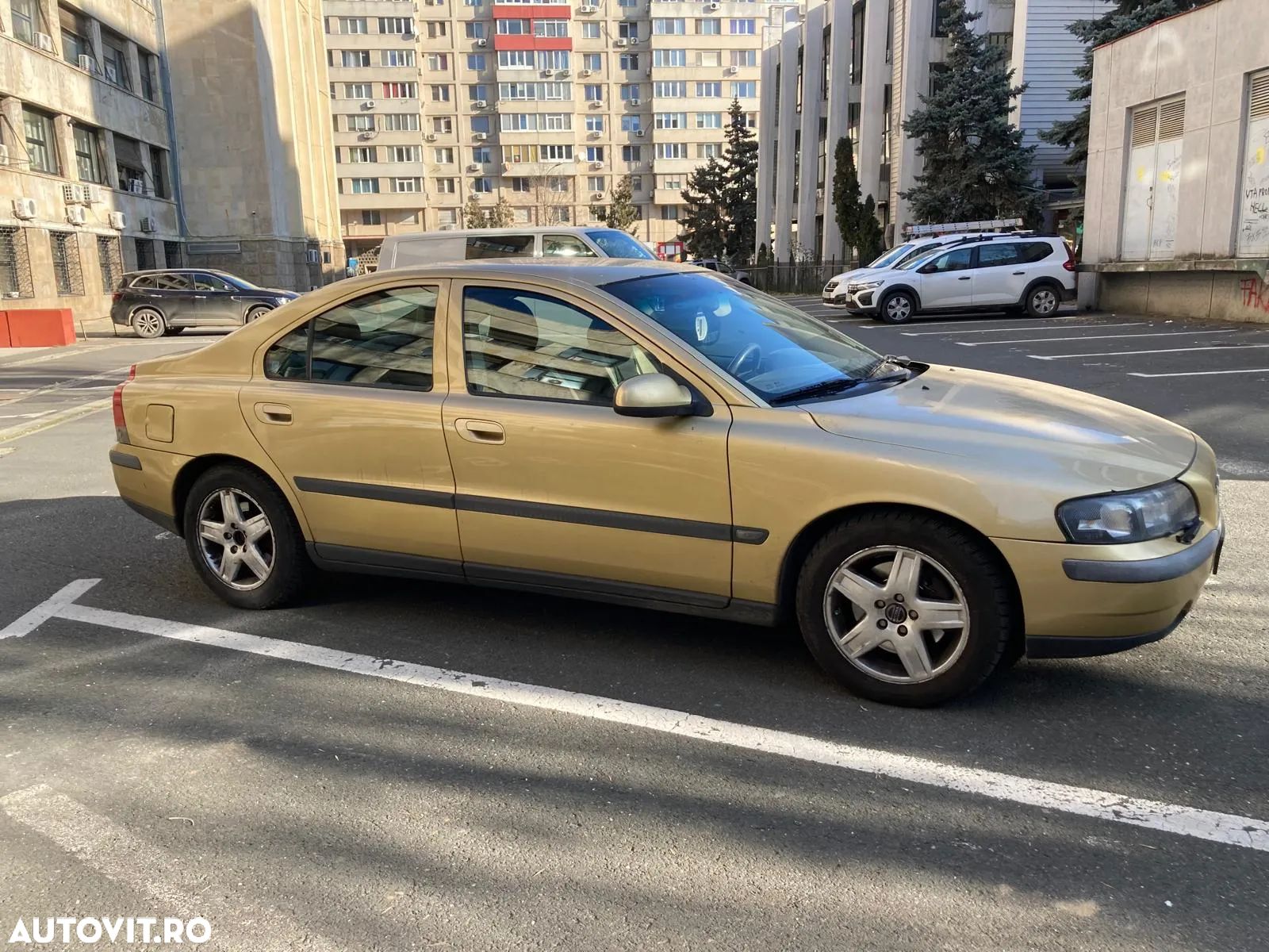 Volvo S60 2.4D - 1