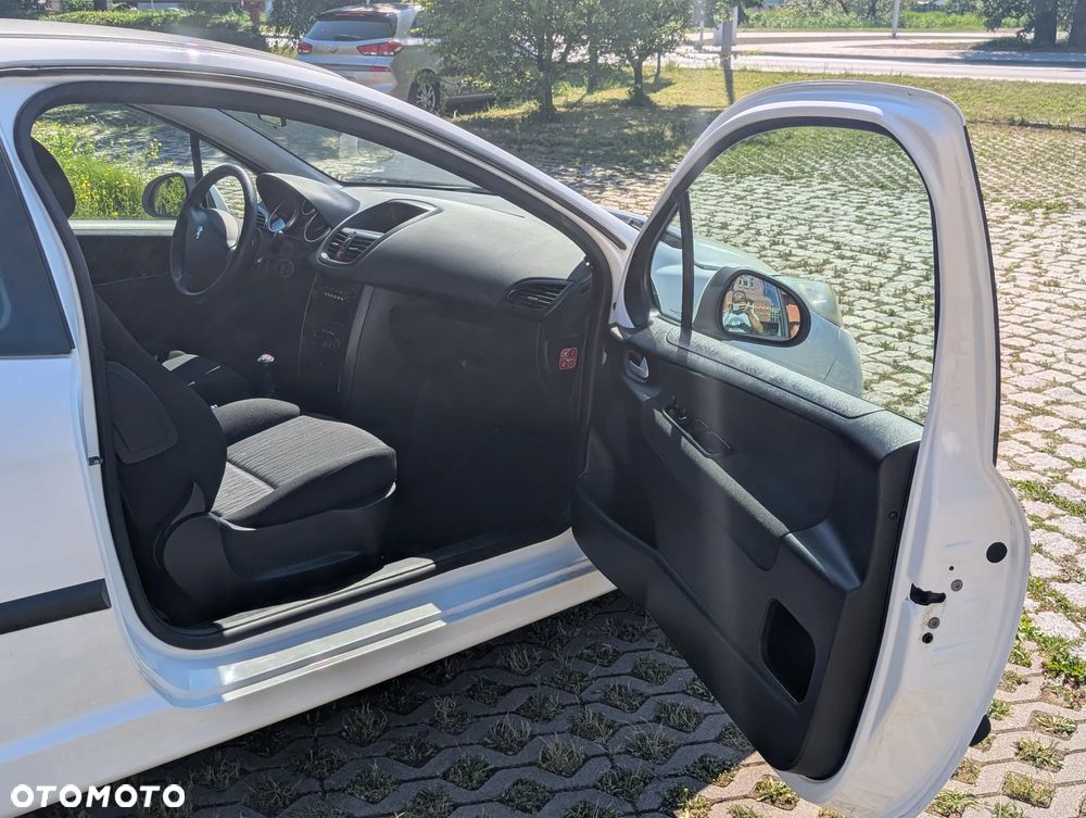 Peugeot 207 1.4 HDi Trendy - 8