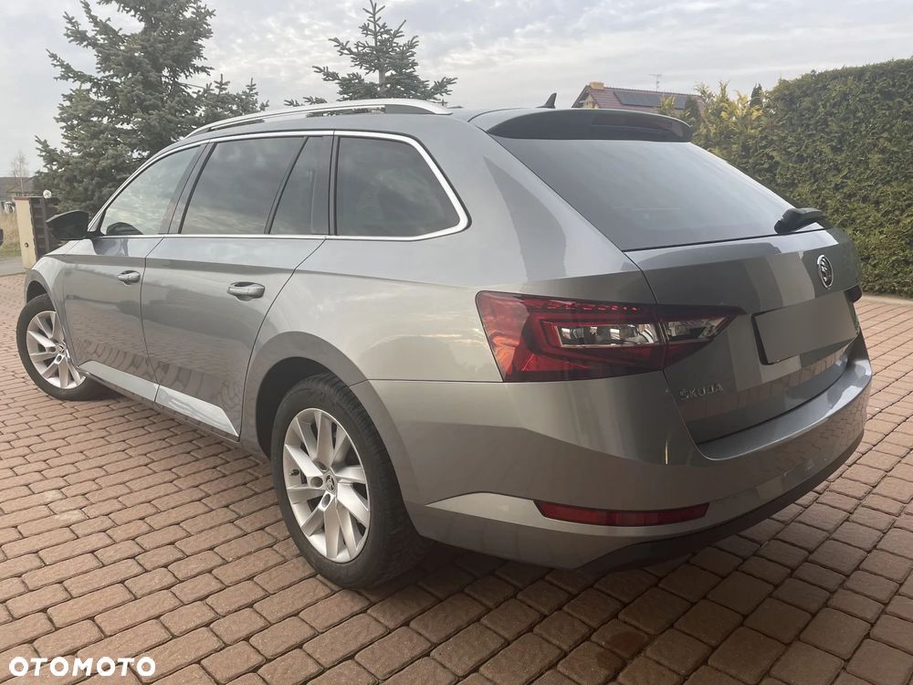 Skoda Superb 1.8 TSI Ambition DSG - 4