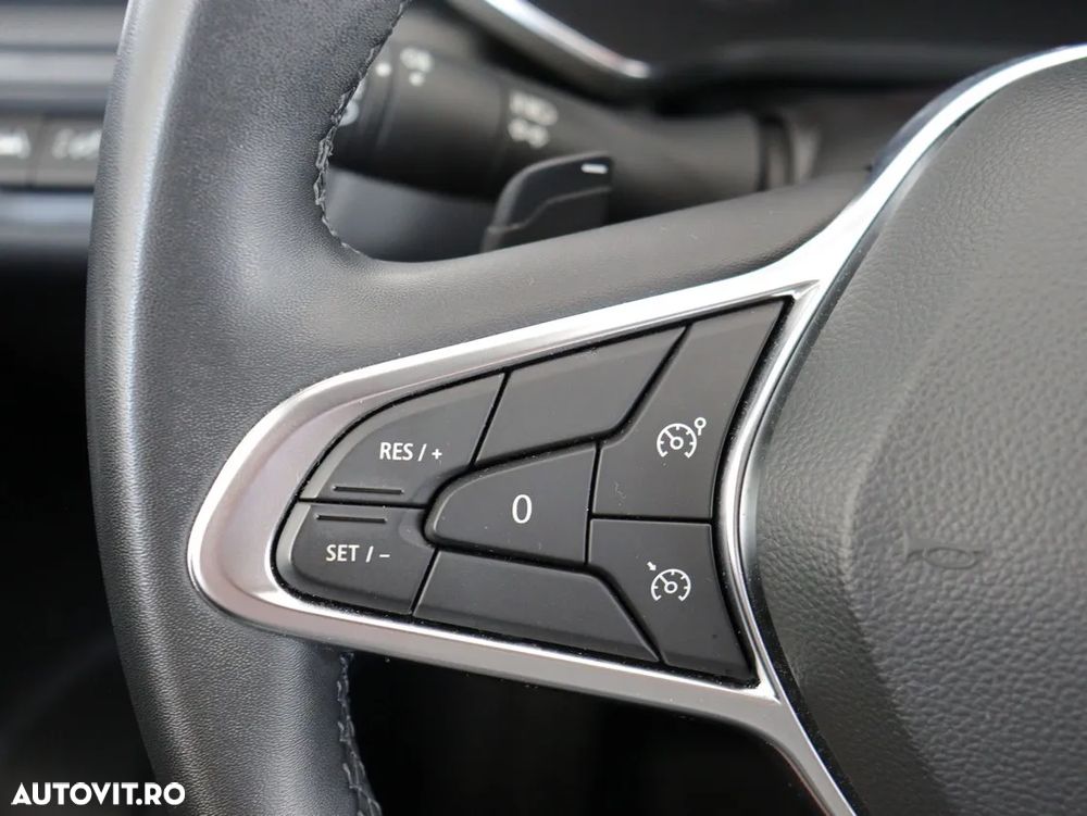 Renault Captur - 12