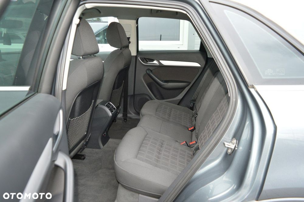 Audi Q3 2.0 TDI S tronic - 32