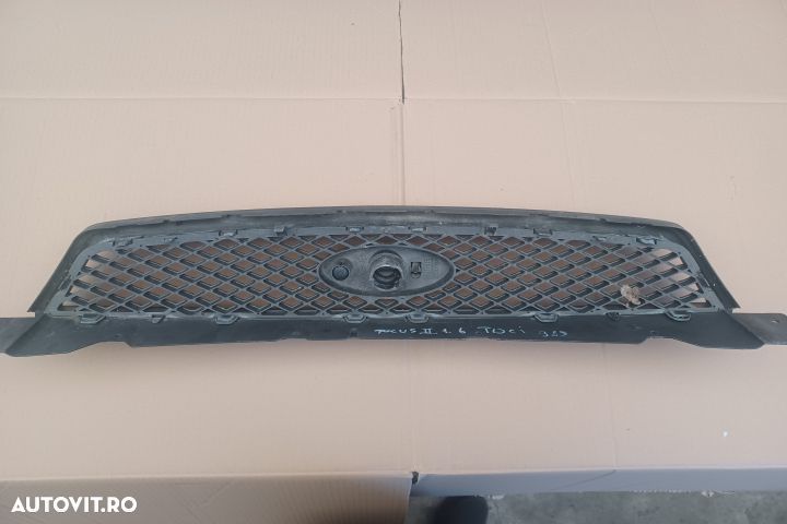 Grila radiator 4M51-8138-AE Ford Focus 2 [2004 - 2008] Sedan 4-usi 1. - 2