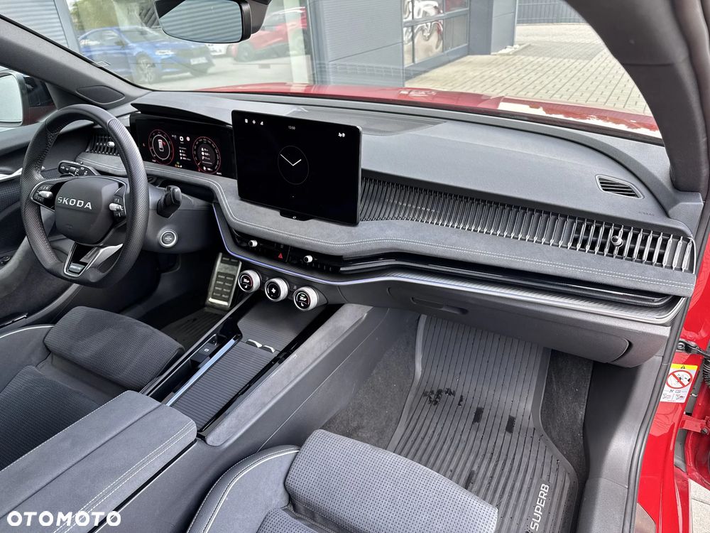 Skoda Superb 2.0 TSI Sportline DSG - 6