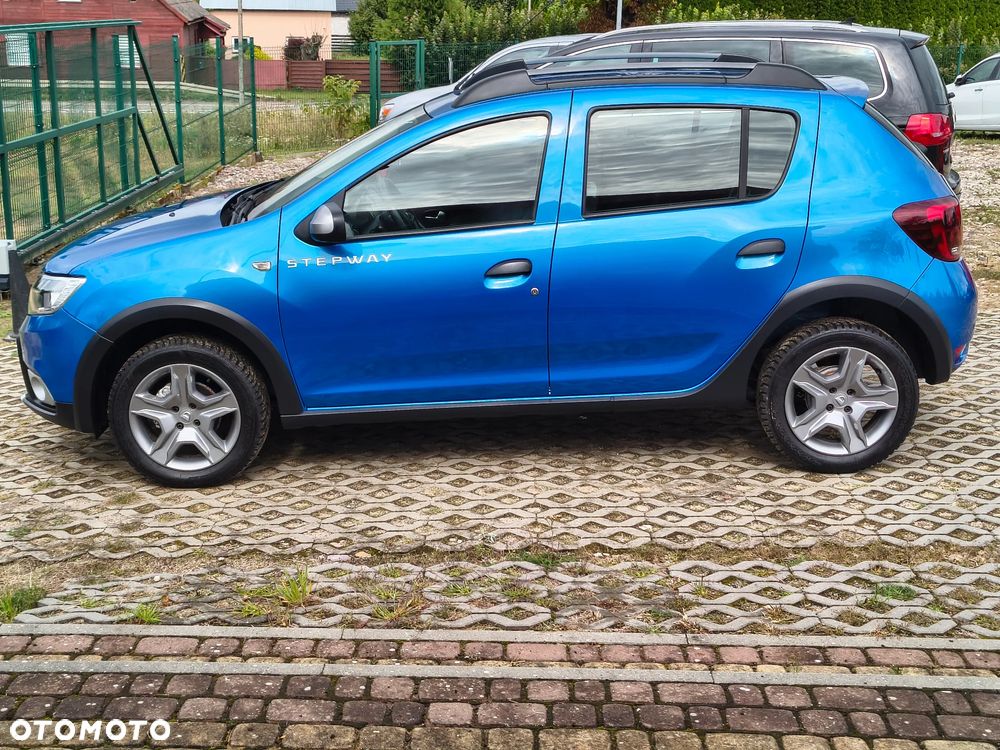 Dacia Sandero - 32