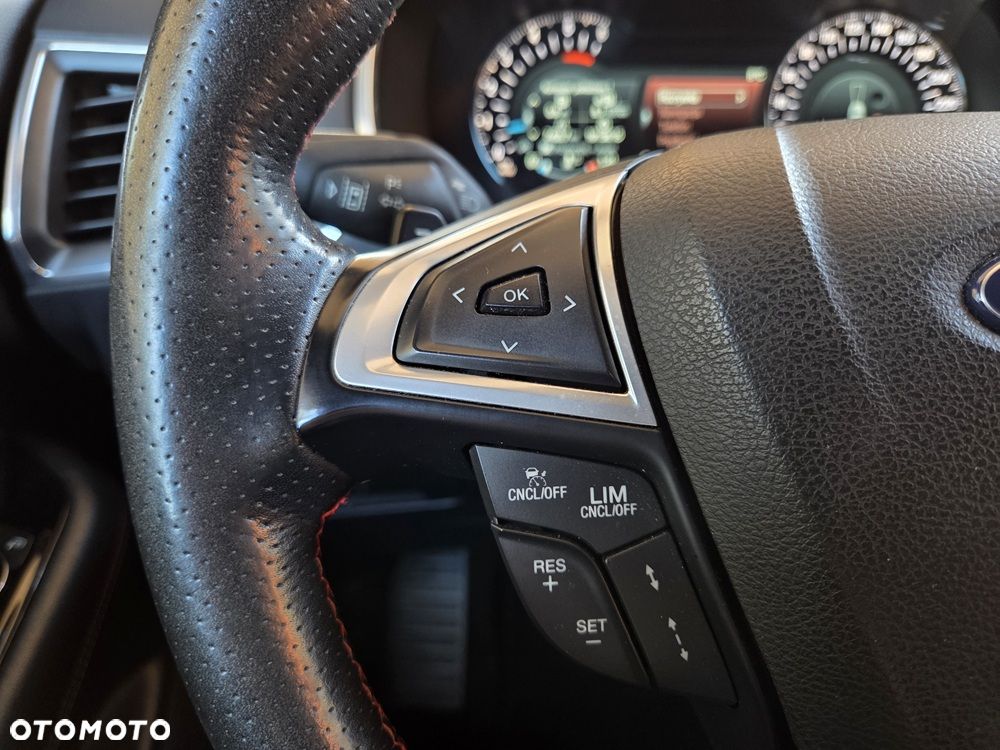 Ford S-Max 2.0 TDCi ST-Line PowerShift - 17